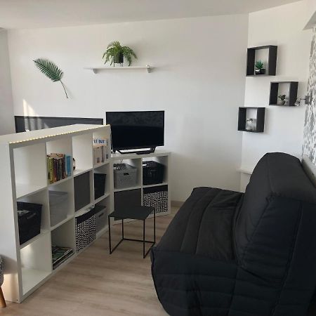 Appartement Le Clémenceau à Péronne Extérieur photo