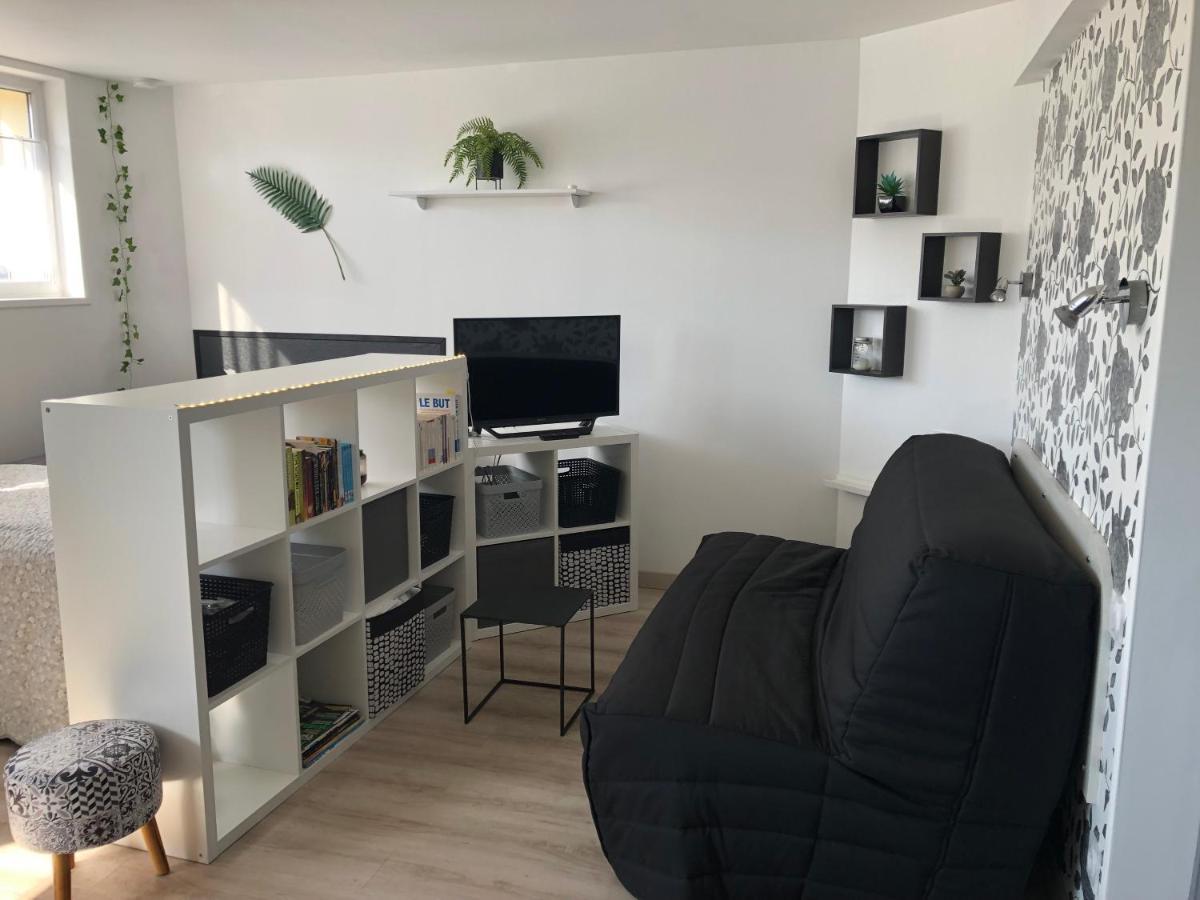 Appartement Le Clémenceau à Péronne Extérieur photo