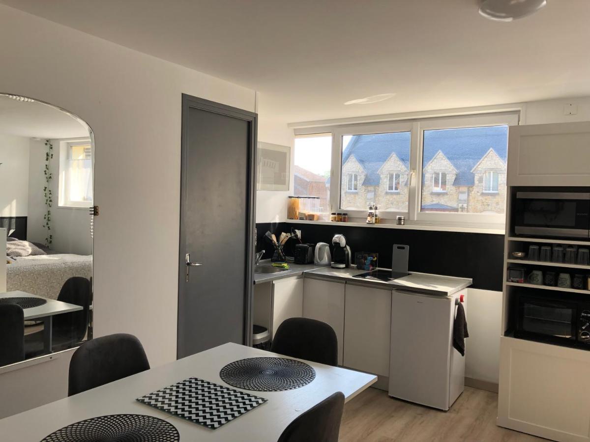 Appartement Le Clémenceau à Péronne Extérieur photo